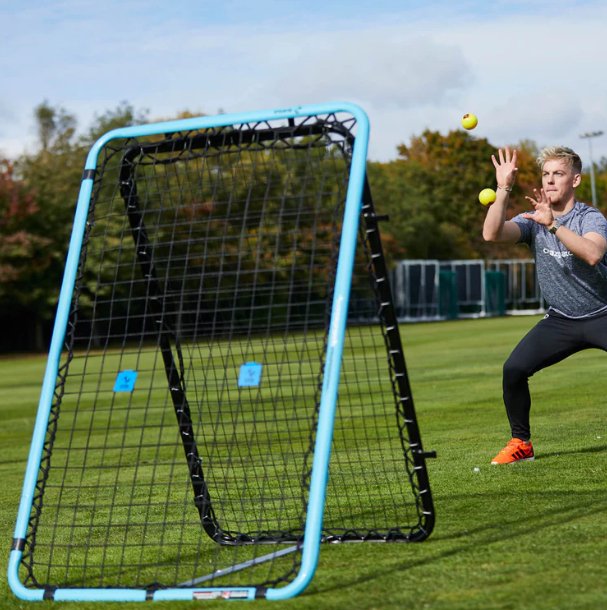 Crazy Catch Professional 2.0 rebound net with double-sided mesh in black, designed for hand-eye coordination training and reaction practice