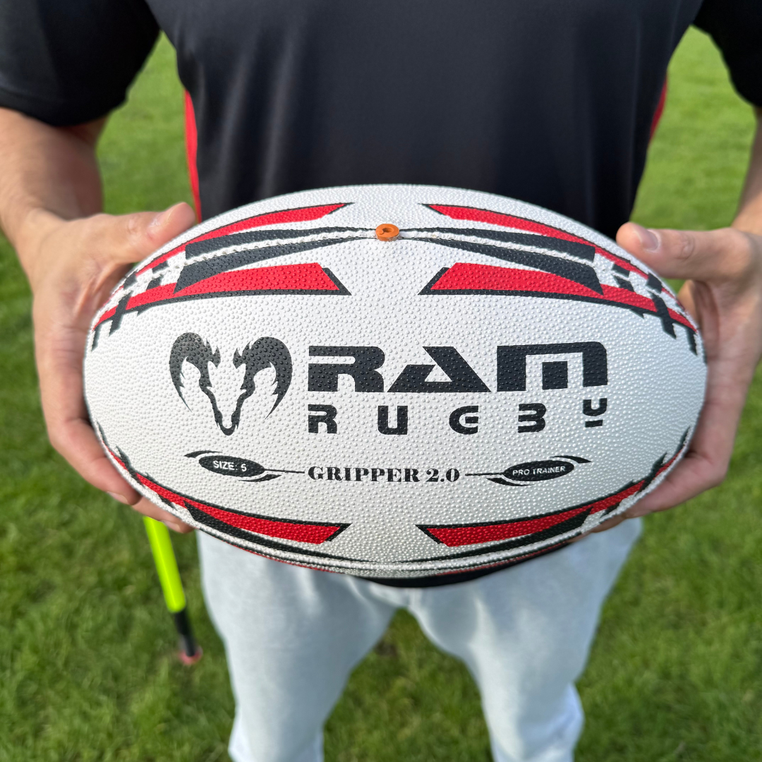 Difference between 7s, 10s and 15s rugby: what changes in equipment?