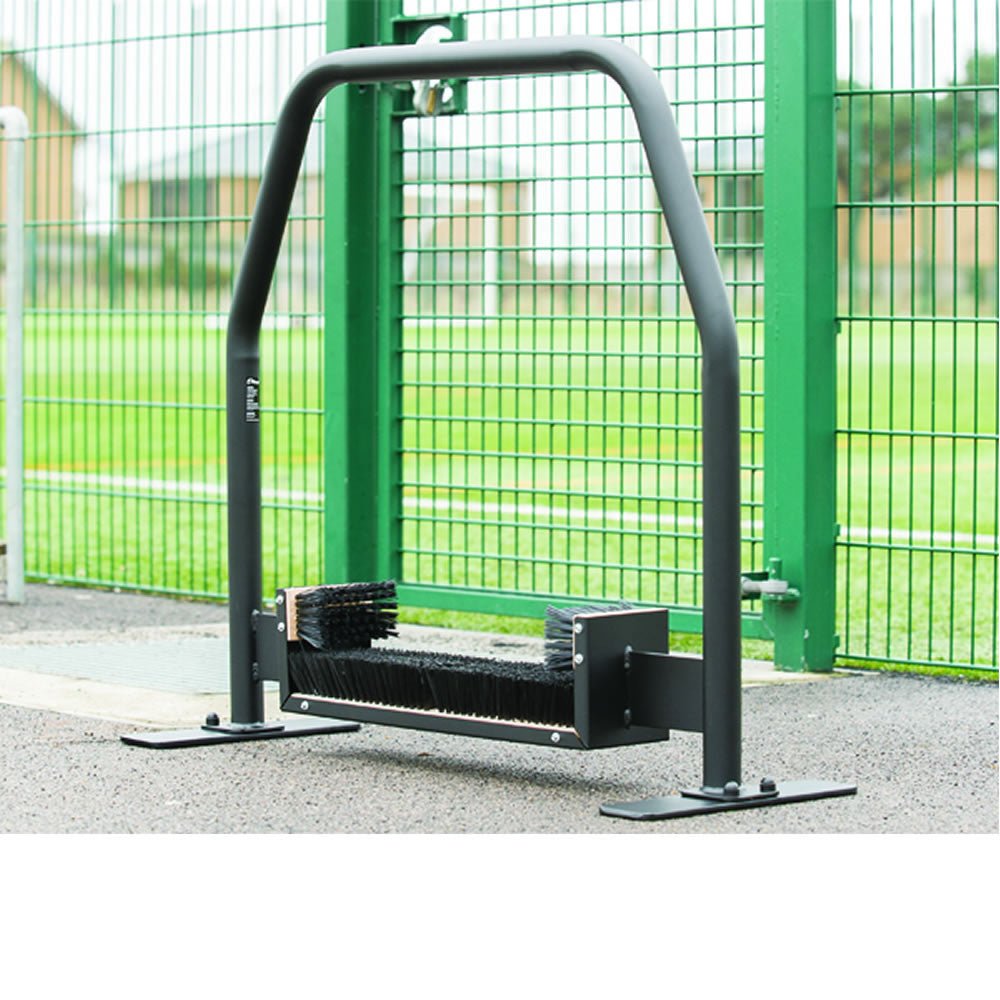 Ram Rugby Premier freestanding bootwiper with wide steel brushes and scrapers for heavy-duty outdoor boot cleaning